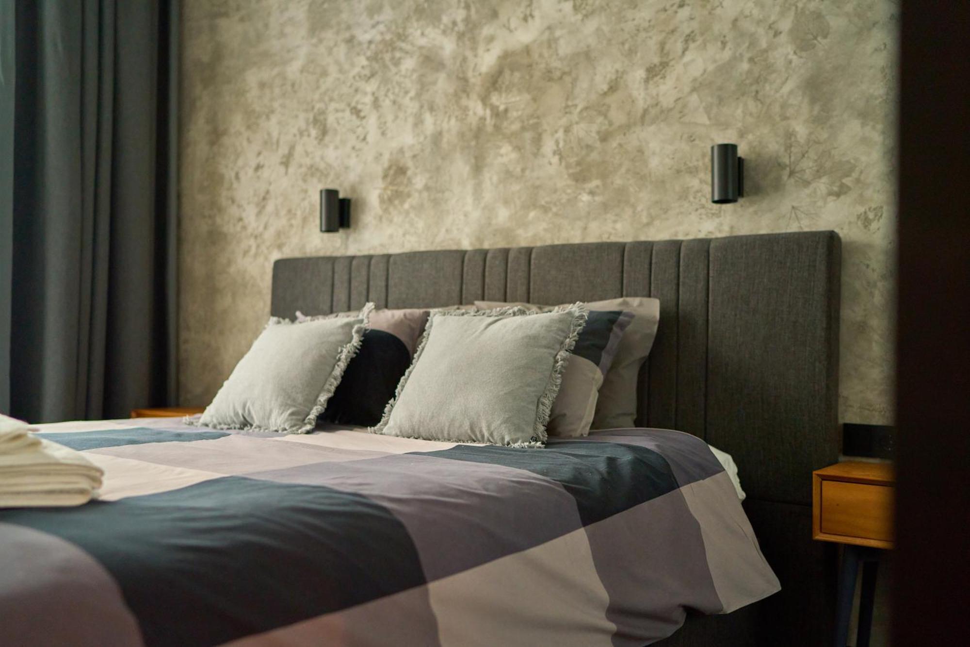 Apartament Luxury 2 Bedroom - Private Garden